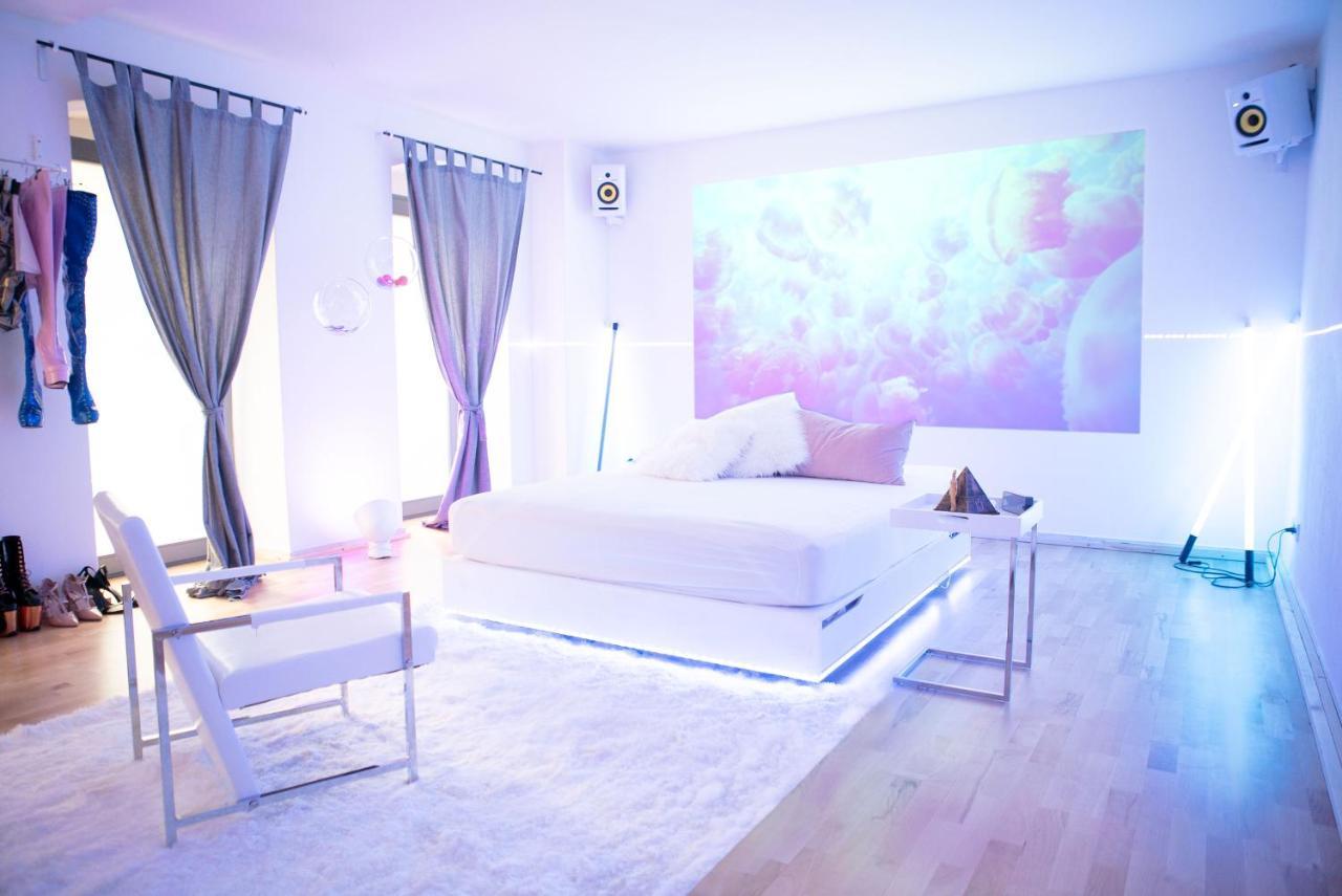 ברלין Cosy Apartment At Prenzlauer Berg With Terrace And Headphonecinema מראה חיצוני תמונה
